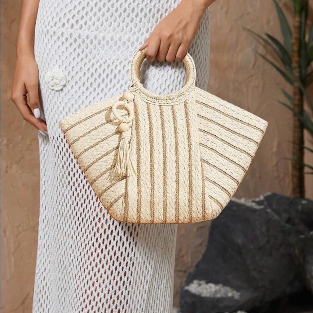 Brand New with tags, and original packaging. Woven bag.